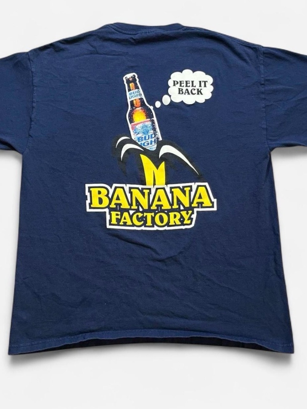 Vintage 2005 Michigan Wolverines Bud Light T-Shirt Size Large